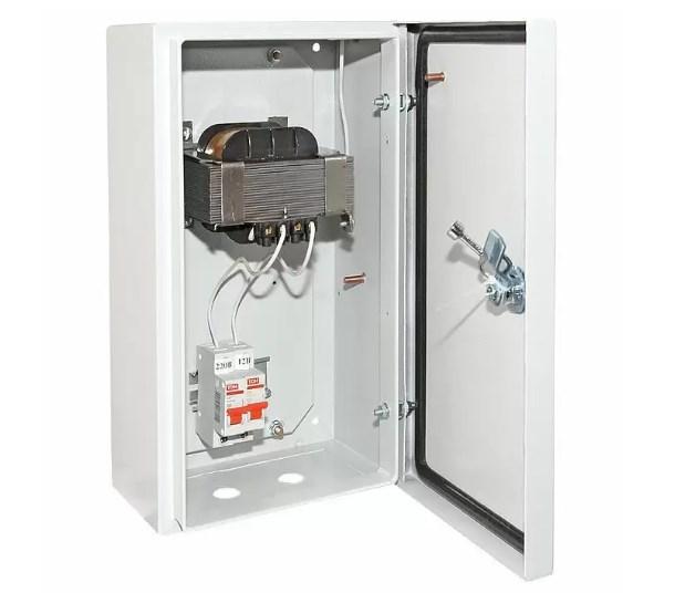 Ящик с понижающим трансформатором TDM ELECTRIC SQ1601-0017 ЯТП-0,25 220/36-2 авт. IP54