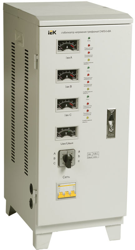 Стабилизатор напряжения IVS10-3-06000 ∙ Стабилизатор напряжения СНИ3-6 кВА трехфазный IEK