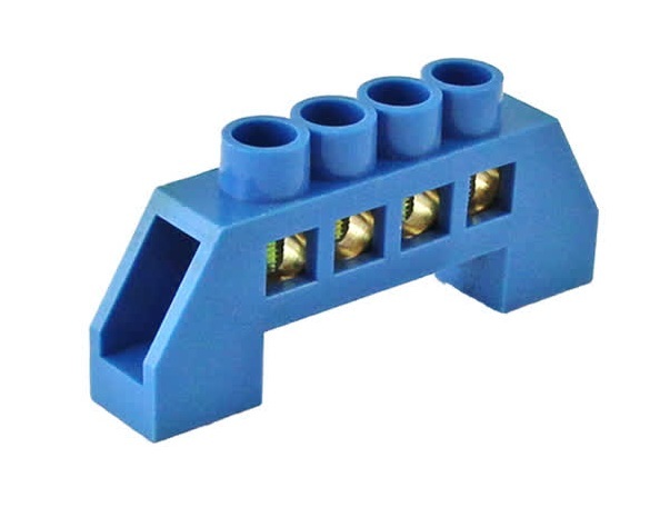 TDM ELECTRIC SQ0801-0016 Шина "N" нулевая в изоляторе 6х9мм 4 группы (Упаковка 10шт)