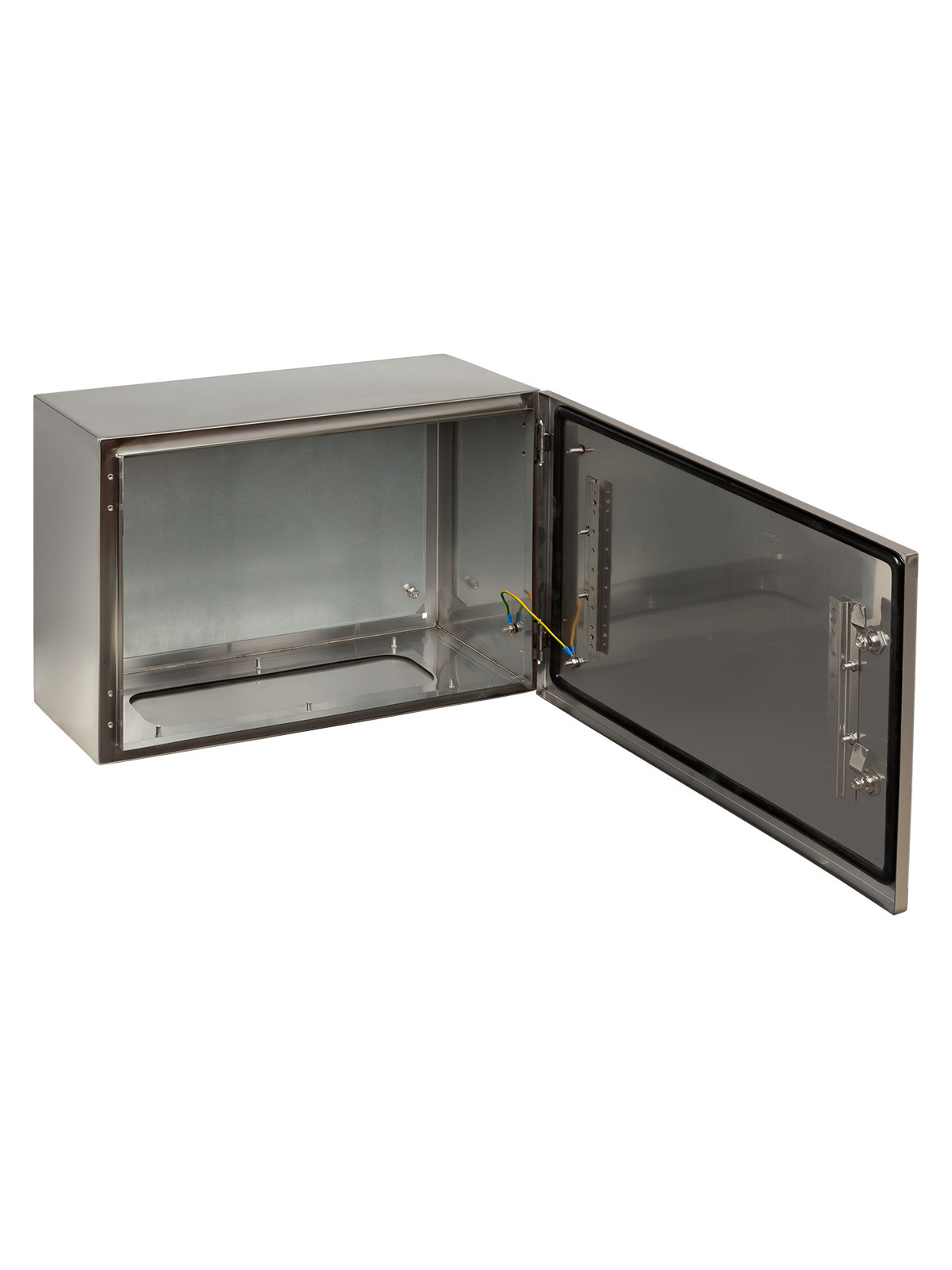 Щит с монтажной панелью TDM ELECTRIC SQ0905-3507 ЩМП-40.60.25 (AISI 304) IP66 (400х600х250)