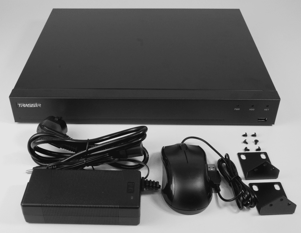 Видеорегистратор сетевой (NVR) TRASSIR MiniNVR 2204R