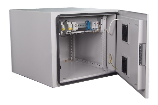 Шкаф телекоммуникационный TR-068W